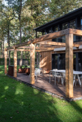 Architektka Tereza Čudová Ajmová zrekonstruovala dřevostavbu na Nymbursku.