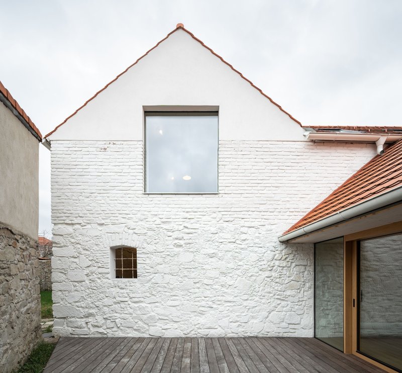 Dům na Kozině v Trhových Svinech od ateliéru 111 architekti