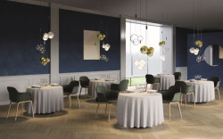 Svítidlo Random navrhla pro italskou značku Lodes  designérka Chia-Ying Lee. 