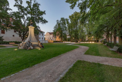 Revitalizace Vrchlického sadů v Klatovech, CHVOJKA / architekt,