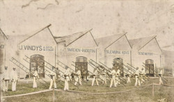 Dobová fotografie Vindyšovy továrny v Radotíně.