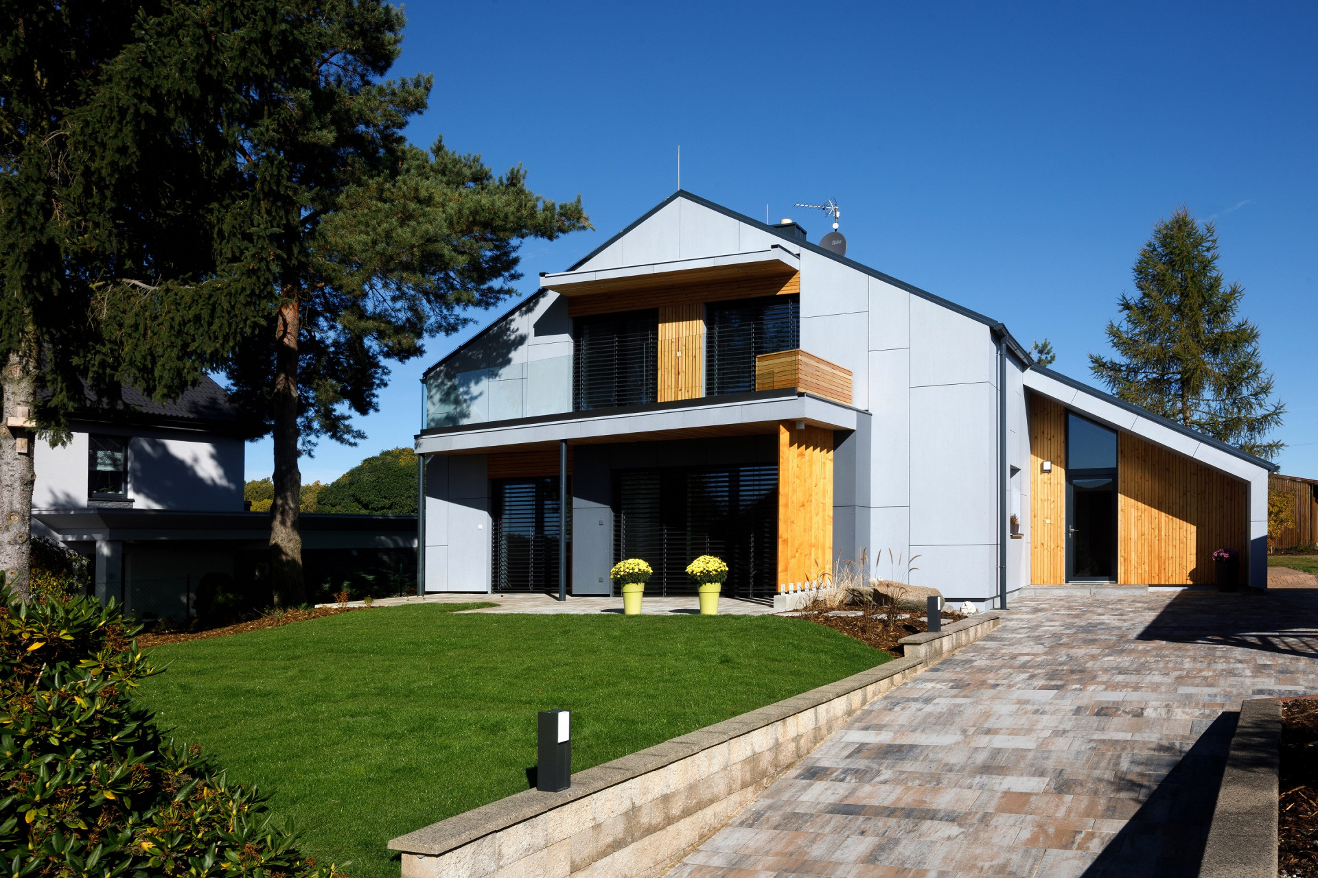 Nízkoenergetický dům po rekonstrukci od ateliéru Vostracký poblíž Českých Budějovic