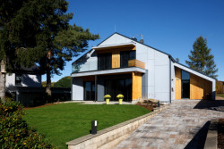 Nízkoenergetický dům po rekonstrukci od ateliéru Vostracký poblíž Českých Budějovic