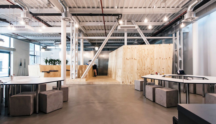 majo architekti, Kanceláře Apiary – foto