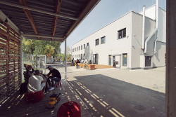 Plechárna, edit!, Praha 14, Foto