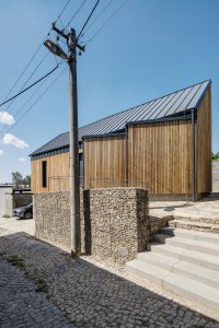 Boq architekti navrhli atriový rodinný dům na jižní Moravě
