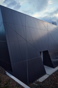Plavecká hala v Lounech od studia dkarchitekti