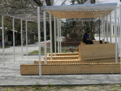 +48 Grupa Projektowa, Vladimír Balda, Jiří Žid, Pavilon na nábřeží Dněpru – foto