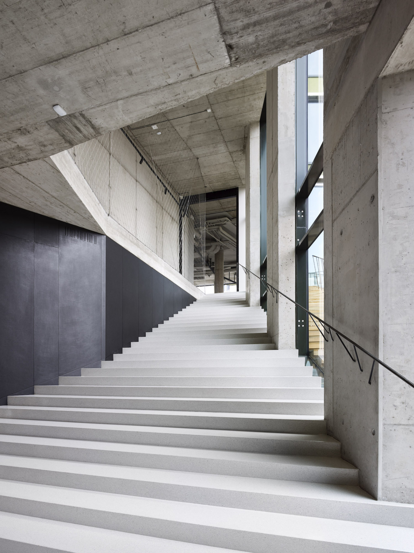 Komunardů XXXV, FIALA+NEMEC/ Stanislav Fiala