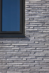 Cihly Joseph Bricks mají nezaměnitelný charakter ruční výroby a jedinečné odstíny. (na obrázku projekt Venray)