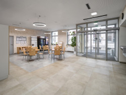 Centrum materiálů, mechaniky a technologií bylo realizováno jako součást projektu RE:START zaměřeného na restrukturalizaci Ústeckého, Moravskoslezského a Karlovarského kraje