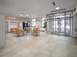 Centrum materiálů, mechaniky a technologií bylo realizováno jako součást projektu RE:START zaměřeného na restrukturalizaci Ústeckého, Moravskoslezského a Karlovarského kraje