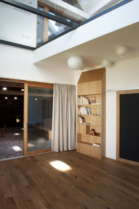 skvadra architekti, Rekonstrukce jihočeské usedlosti - foto