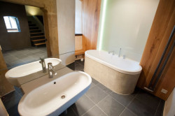 TEK TEK, Rekonstrukce usedlosti Nižší Hrádek - foto