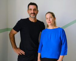 Dinko Peračić a Miranda Veljačić, zakladatelé studia ARP / Peračić-Veljačić (Gruž Market v Dubrovníku, studio ARP / Peračić-Veljačić)