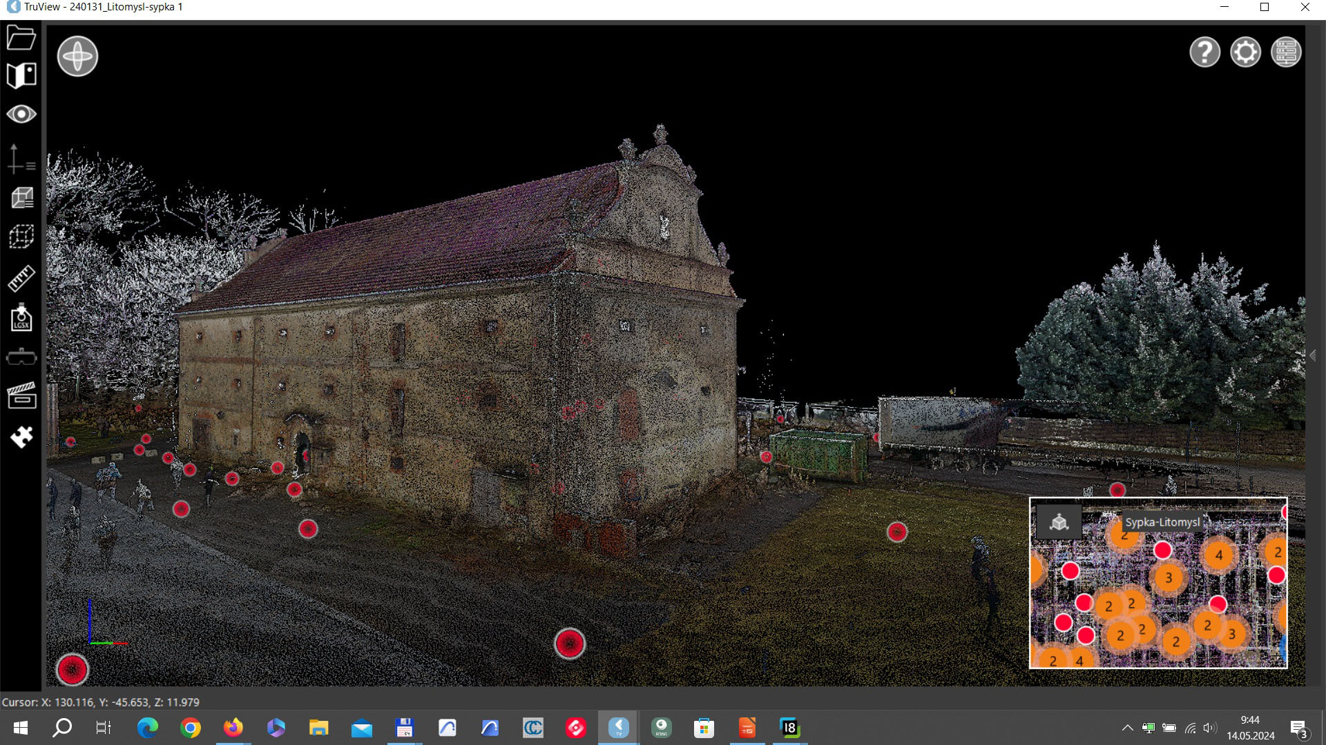 Leica TruView - zdarma dostupná prohlížečka mračna bodů Leica TruView kombinuje možnost prohlížení mračen bodů 360° fotek a geotagů. Ukázka zaměření barokní sýpky v Litomyšli.