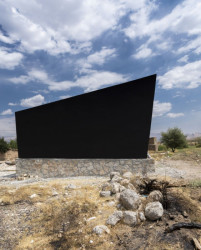 Parham Taghioff: Botaki Villa Aleshrtar, Iran 2014