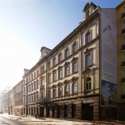 M Factory, Olgoj Chorchoj