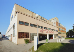 Plovárna v Zábrdovicích, architekt Bohuslav Fuchs