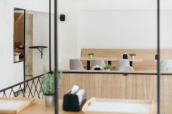 SOA architekti, fast food na Andělu, foto