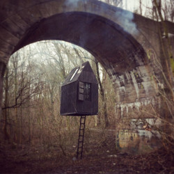 Létající černý dům, H3T architekti, foto