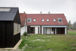 Usedlost v Jižních Čechách, NEW HOW architekti