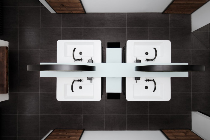 Hostel Long Story Short, Denisa Strmisková