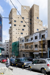 Bytový dům od architektky Lina Ghotmeh v Bejrútu v Libanonu