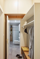 Architekti Zachar: průhled do chodby