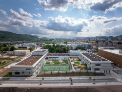 Základní a mateřská škola Via v Berouně od ateliéru OVA.