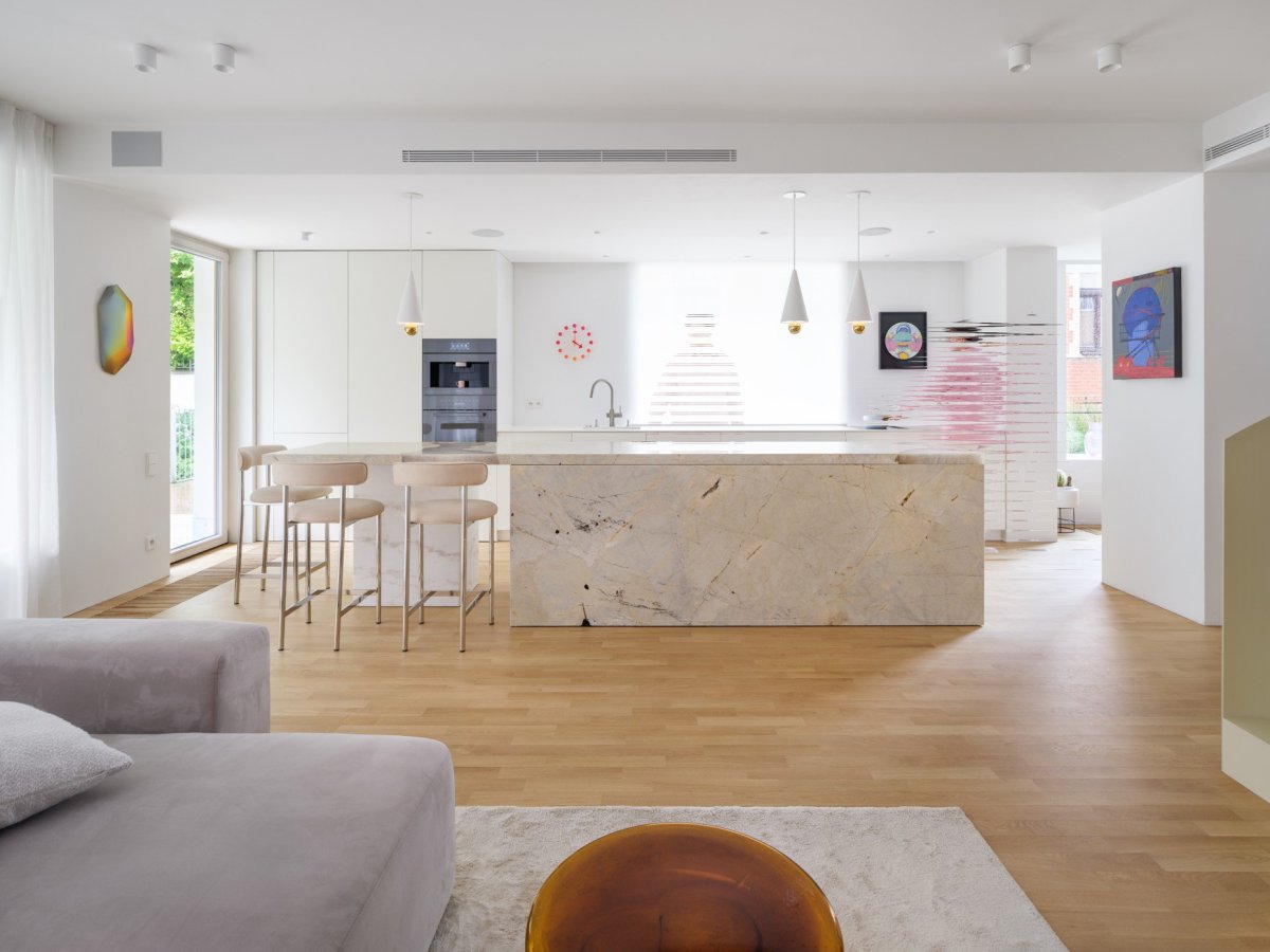 Mezonet na „šestce“, Michal Škrna, Tereza Tejkalová a Tomáš Pavlakovič, ESTÉ ARCHITEKTI