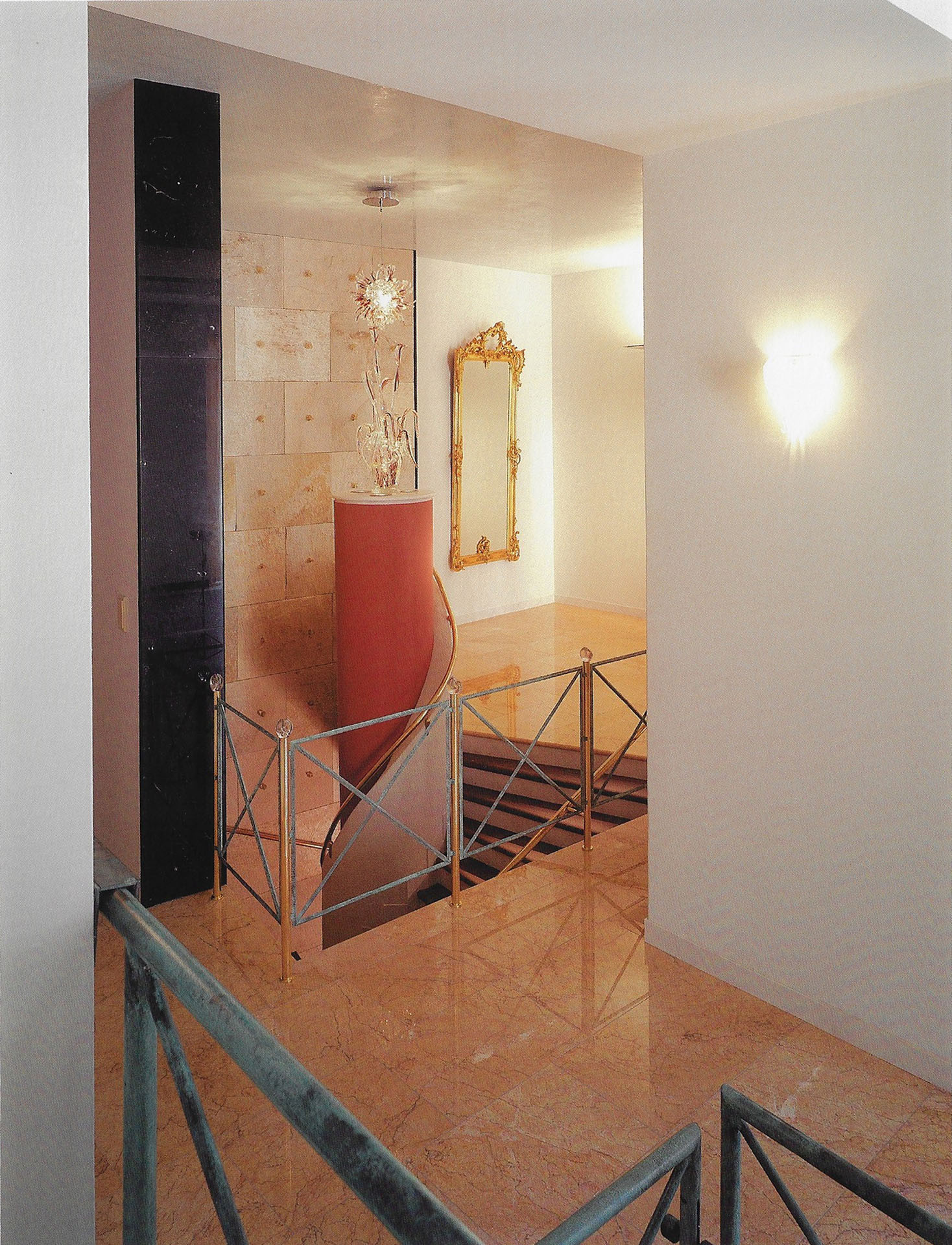 Schodištový sloup - detail ukončení