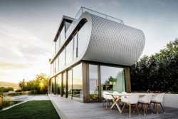 Rodinný dům u Curyšského jezera Flexhouse, architekt Stefan Camenzind (Evolution Design)