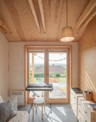 Rekreační domek v Plzni na Mikulce, architectureMADE