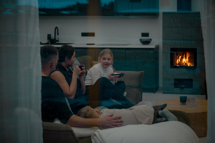 Společnost Vesper Homes začleňuje mastková kamna do svých nízkoenergetických a pasivních dřevostaveb.
