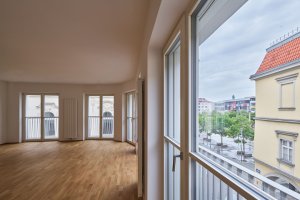 Pohled do interiéru bytu (Bytový dům Nové Lauby v Ostravě, ateliér znamení čtyř - architekti)