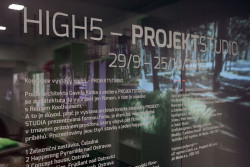 Výstava HIGH5 PROJEKTSTUDIO - foto