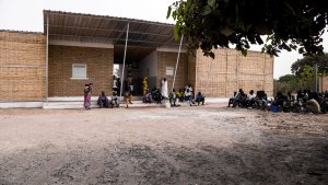 Projekt ekologické a trvale udržitelné vesnice H2OS v Senegalu pod vedením studia TAMassociati.