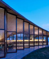 Školní knihovna ve městě Kopergaon, Sameep Padora & Associates