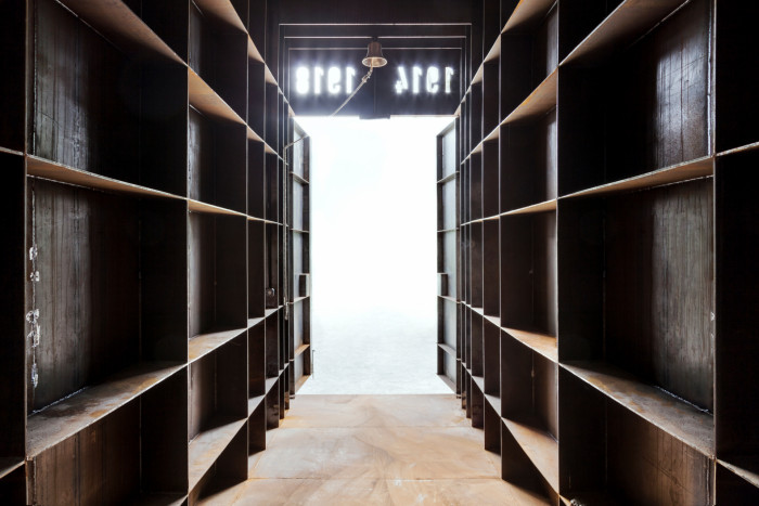 Monument Majer, N/A / Benjamín Brádňanský, Vít Halada, Maroš Greš