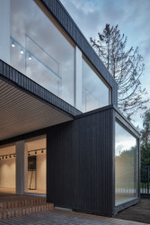 Showroom firmy GAB, Ark-shelter / Martin Mikovčák