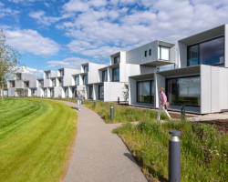 Studentské bydlení Dyson Institute of Engineering and Technology v anglickém Malmesbury, WilkinsonEyre Architects