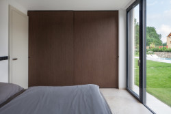 Vila v Petrovicích, dveřní a okenní kování MINIMAL, Labor 13,