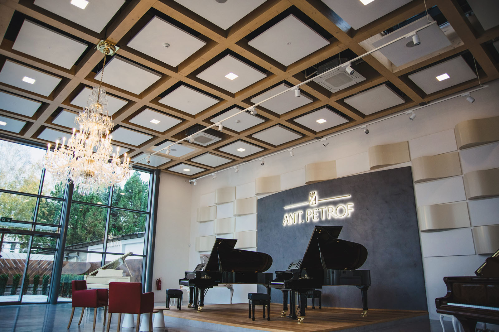 PETROF Hall, ADONIS PROJEKT, spol. s r.o. Zdroj: Technistone