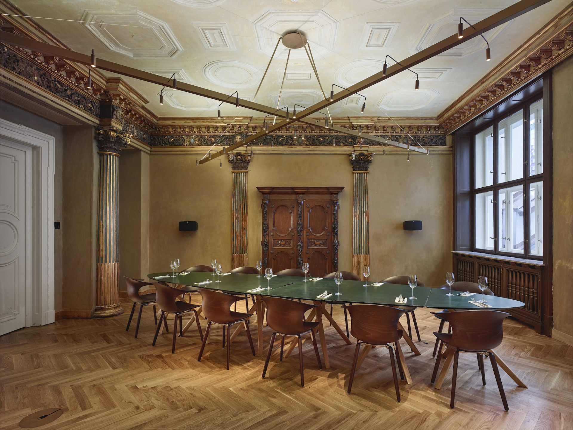 Restaurace Červený jelen v Praze, FIALA+NEMEC, salonky