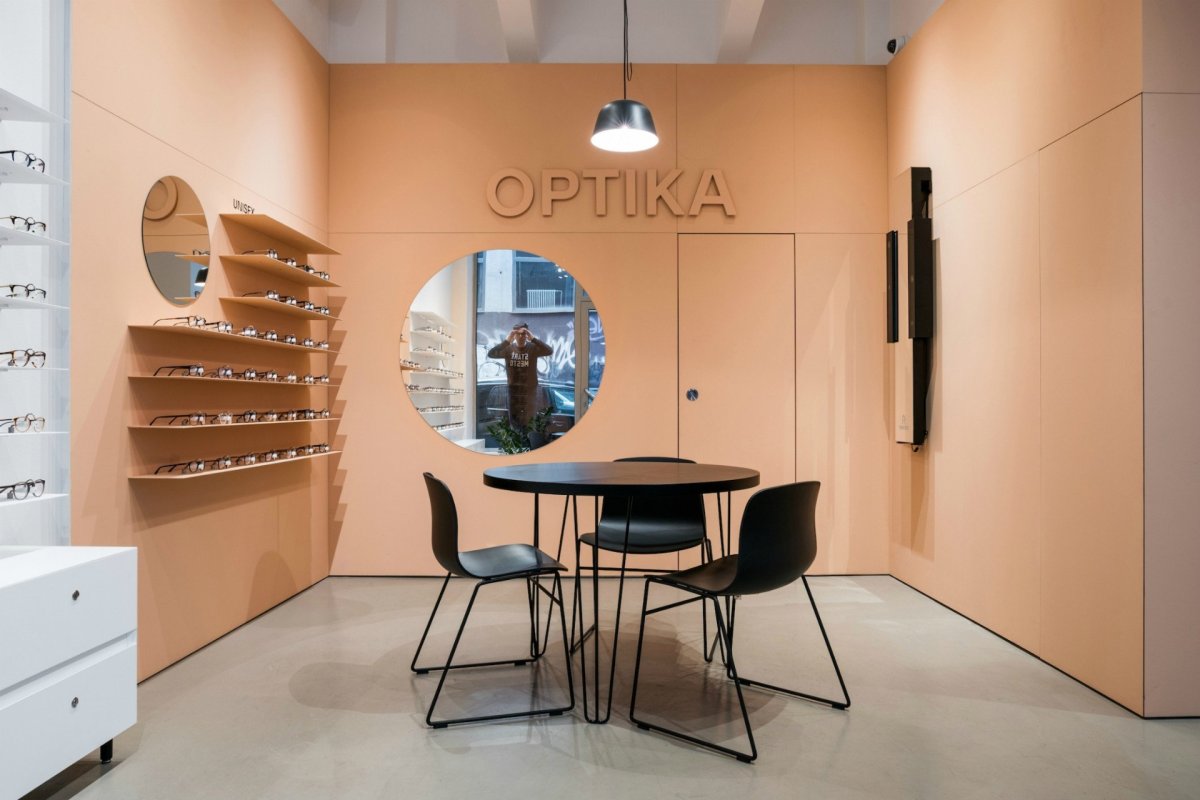 Optika ZITA, Grau Architekti