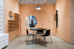 Optika ZITA, Grau Architekti