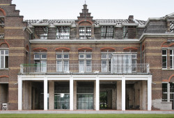 Přestavba psychiatrické léčebny PC Carritas v Belgii, architecten de vylder vinck taillieu, 2016