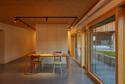 Proměna hospodářské usedlosti s mlýnem na Slovensku od RDTH architekti