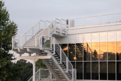 Pavilony vznikly pro Všeobecnou československou výstavu v roce 1991. (Rekonstrukce Křižíkových pavilonů na Výstavišti)